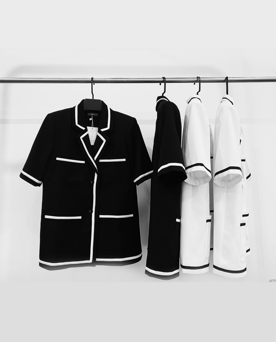 Maiimer - Blazer đen viền trắng Doris