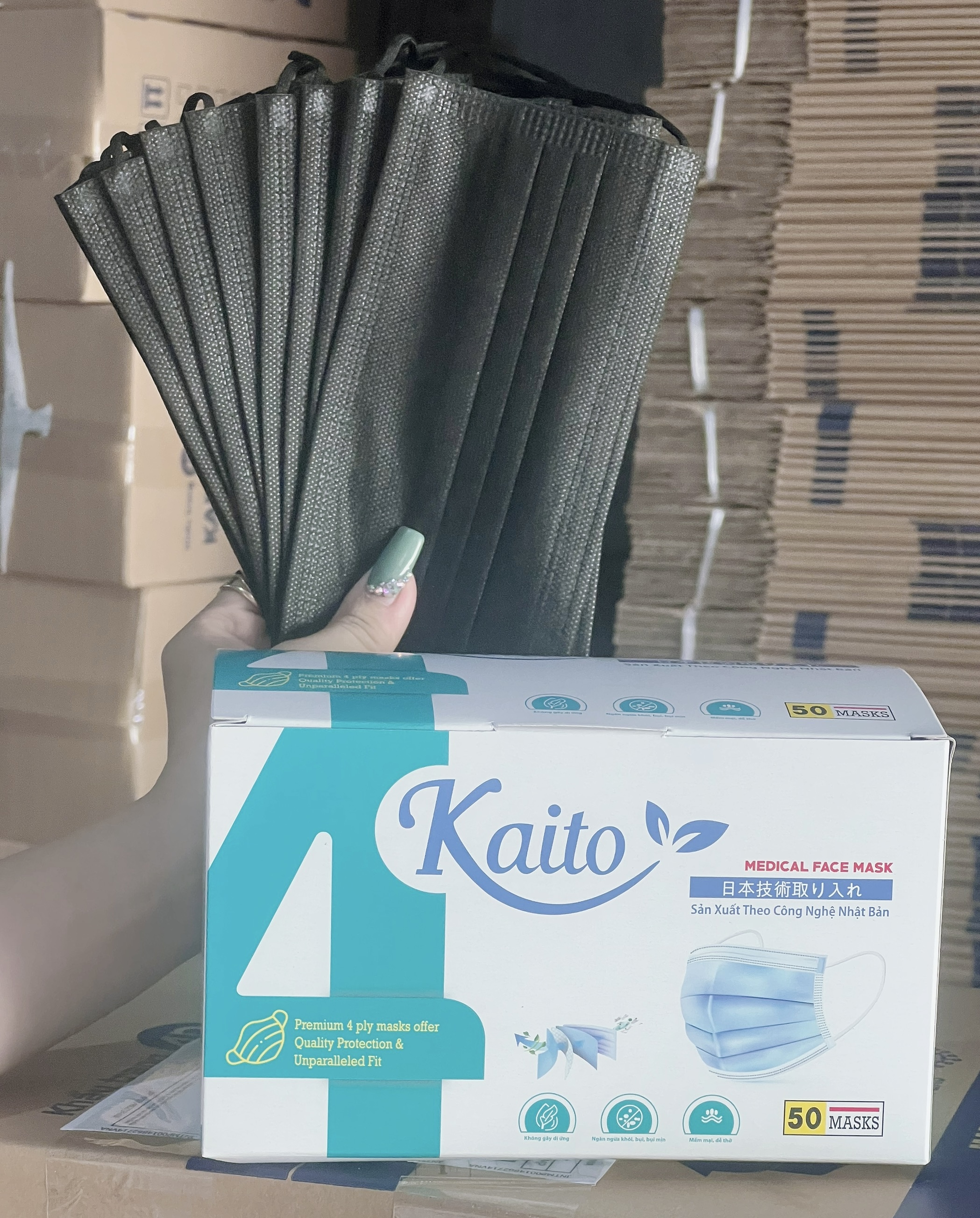 [Hoàn tiền] Khẩu Trang Y Tế 4 Lớp Hộp 50 cái VMADECARE FACE MASK Dày Mịn, Chứng Nhận ISO, Giấy Tờ Đầy Đủ