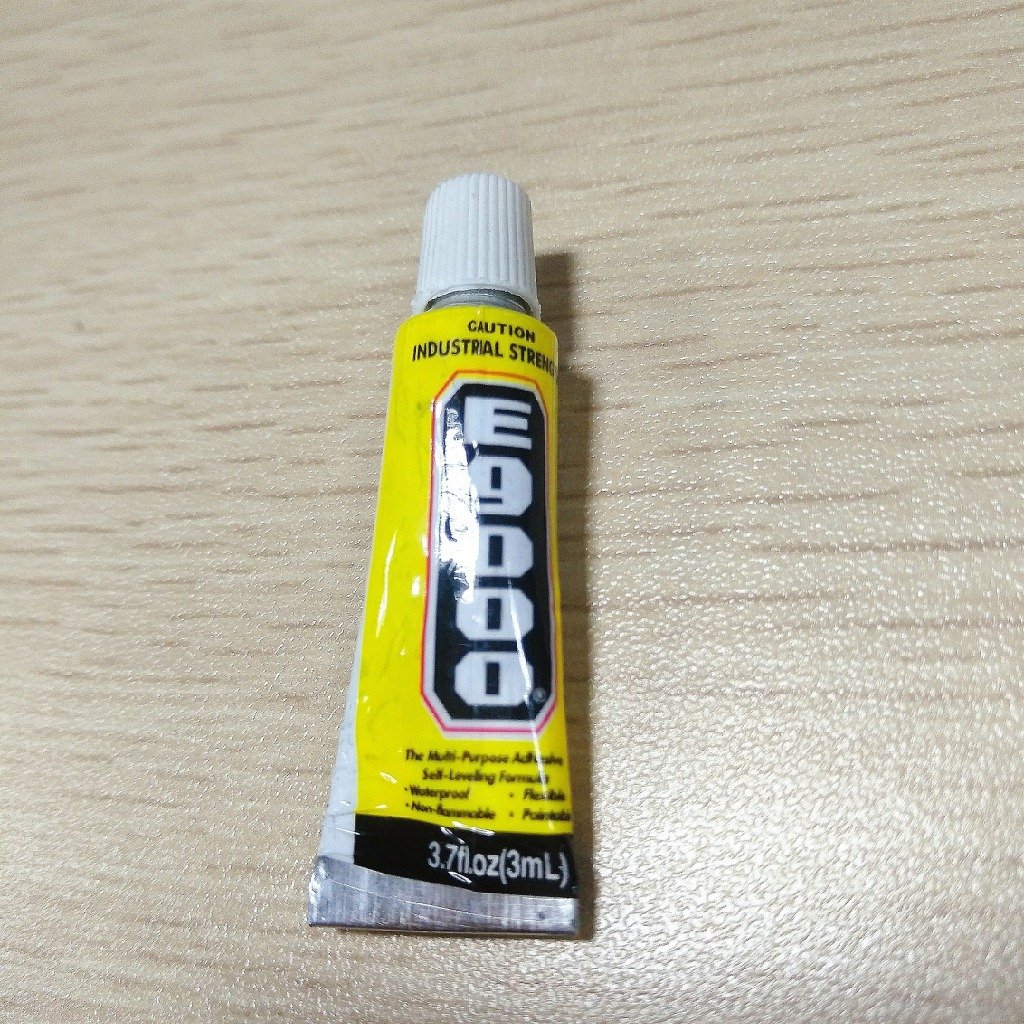 Tuýp Keo Dán hỗ trợ lắp ráp mô hình đồ chơi le go