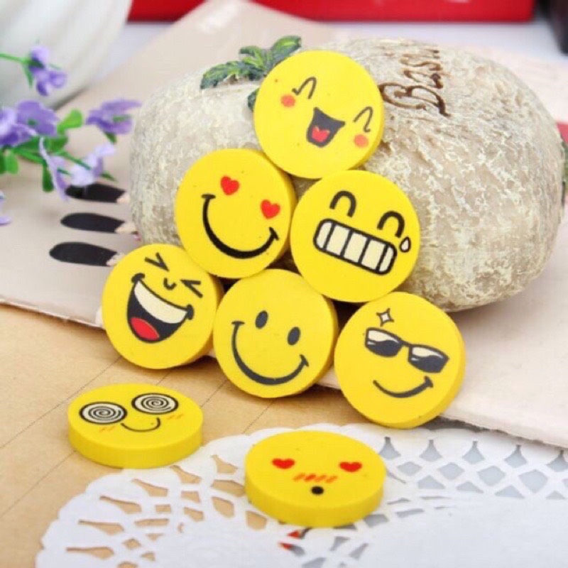 Túi Gồm 4 Viên Tẩy Mặt Cười (Tẩy Hình Mặt Cười)