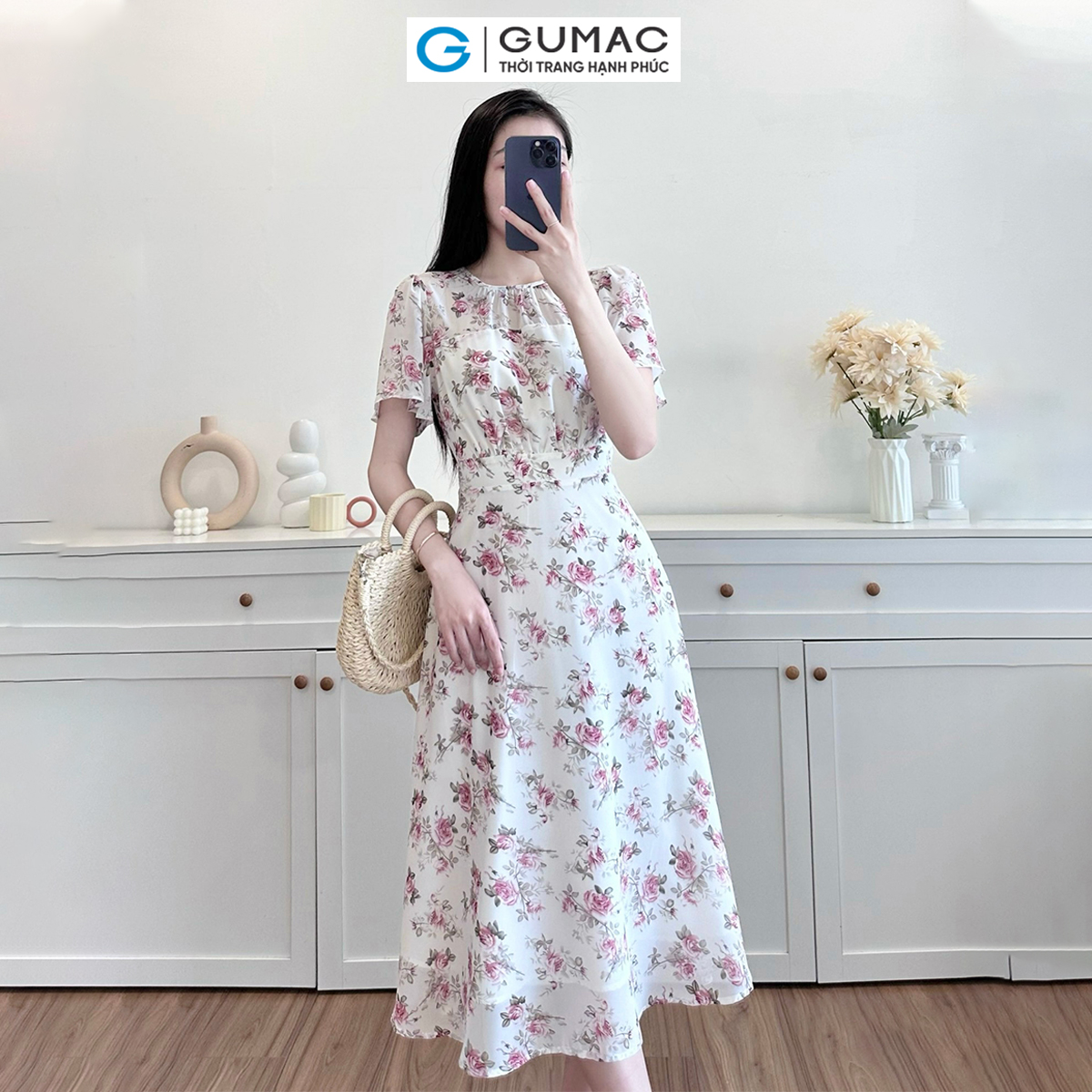 [15 - 17.6 |Voucher 8-15%] Đầm nữ dáng A công sở GUMAC LDD1217 nhún eo phối nút trang trí