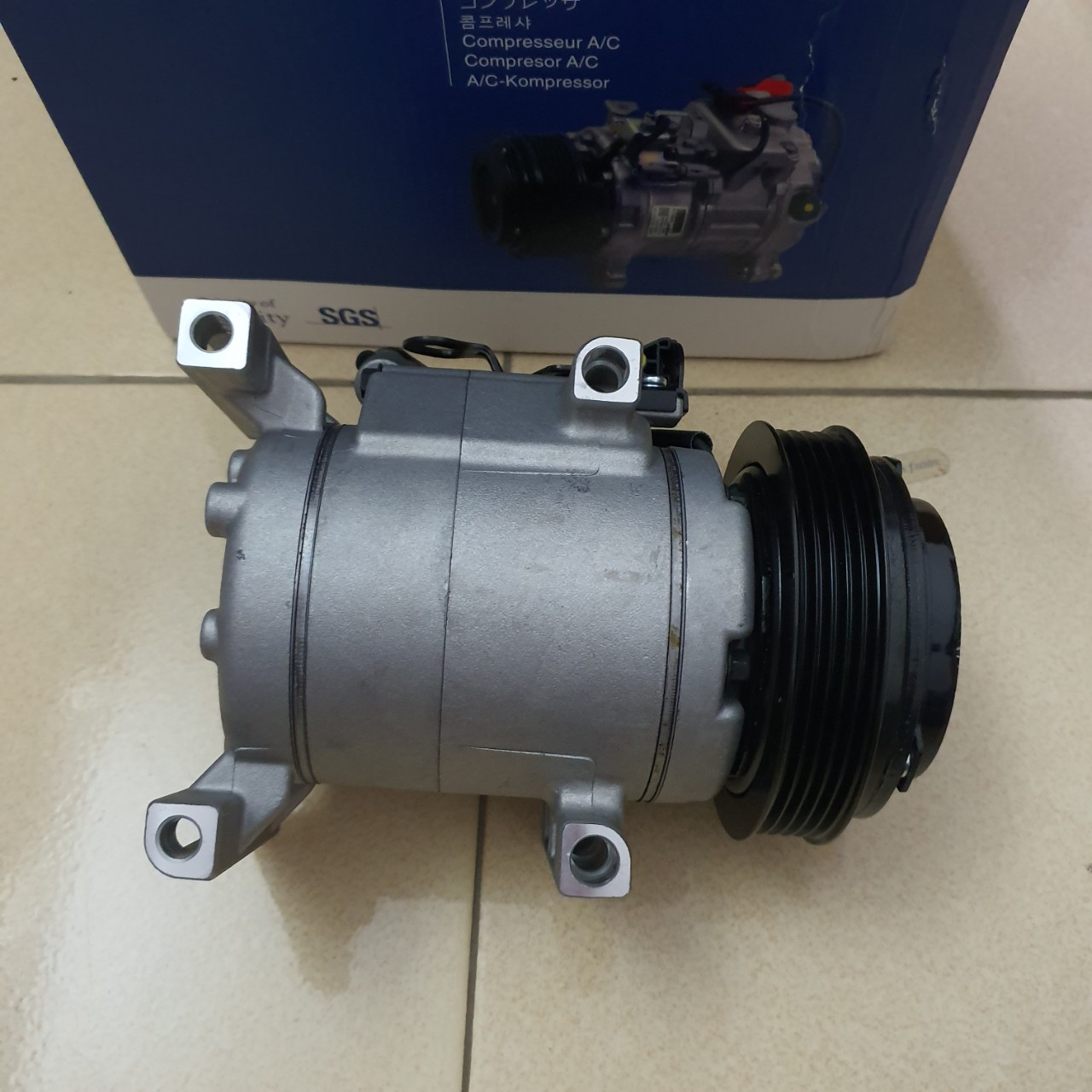 Lốc điều hòa Hyundai i10 grand