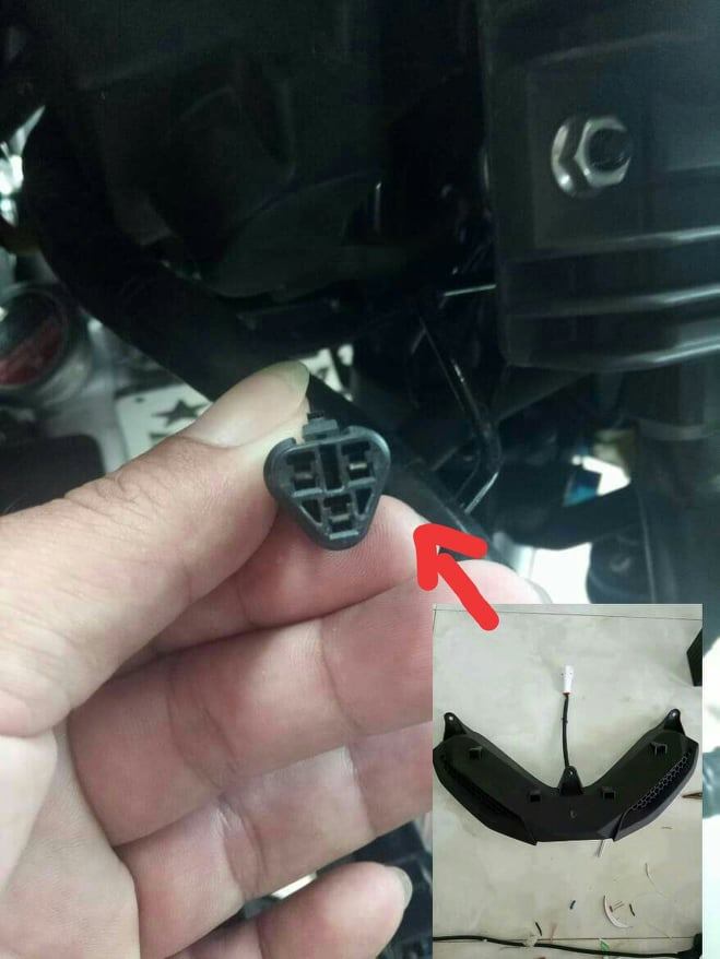 LED DEMI AUDI EXCITER 150 CÓ ĐÈN (làm hoàn chỉnh có zắc cắm như zin)
