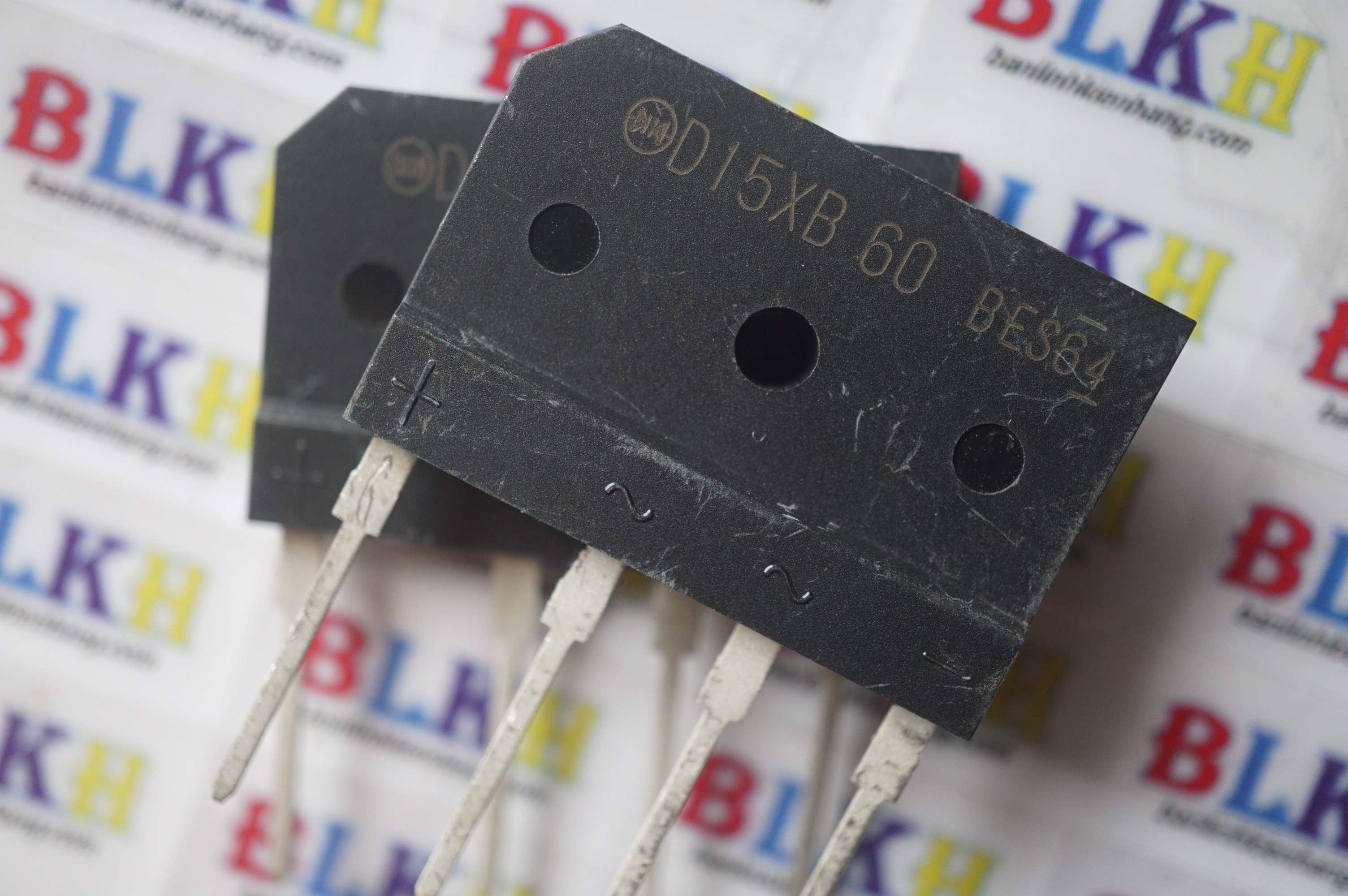 Diode cắm - diode cầu d15xb60 15a 600v sip-4 chính hãng shindengen