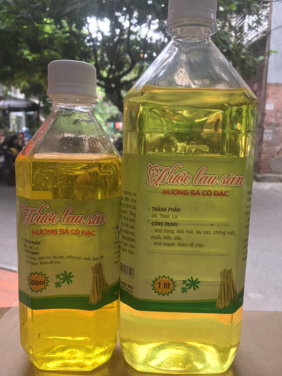 Nước Lau Sàn hương sả chai 1000ml