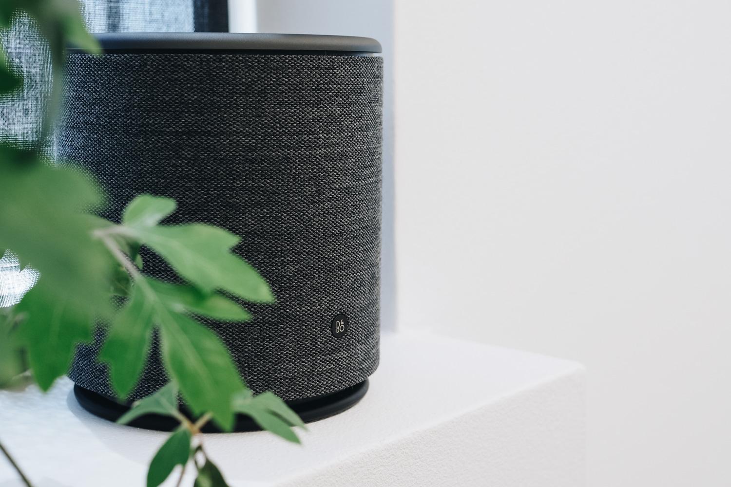 Loa B&O Beoplay M5