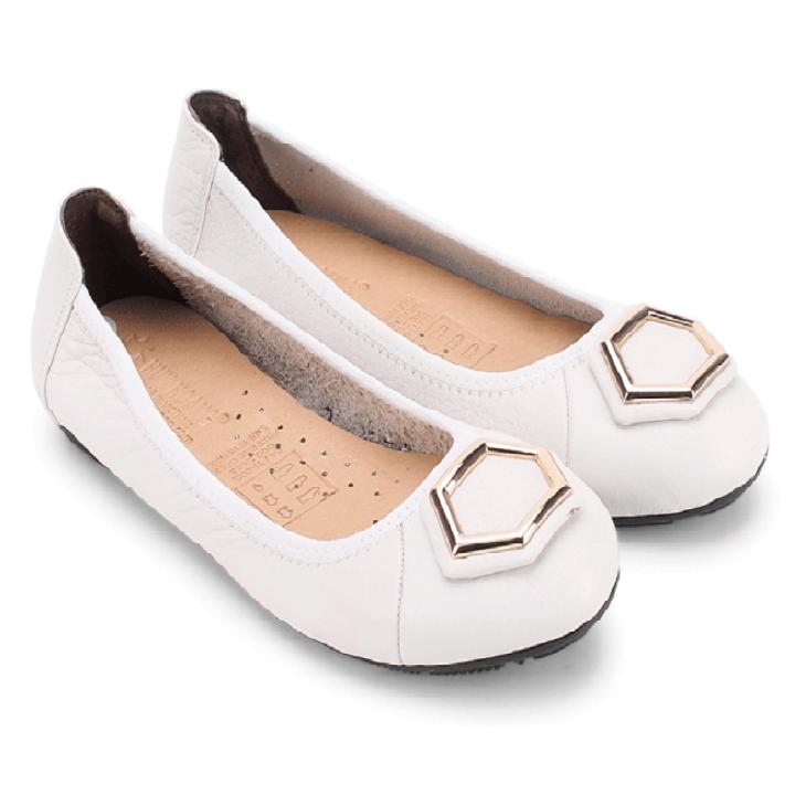 Giày nữ búp bê da bò màu trắng HL7913