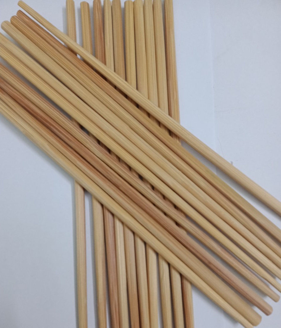 Combo 10 đôi đũa tre tự nhiên Việt Nam kích thước 25-27cm