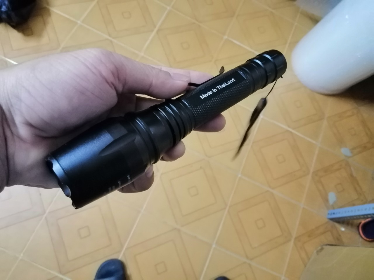 [HCM]đèn pin t668 2 pin siêu sáng pin trâu