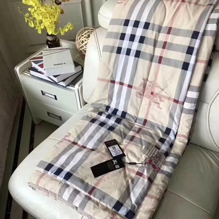 Chăn Đũi Hè Thu Chần Bông Hoạ Tiết Kẻ