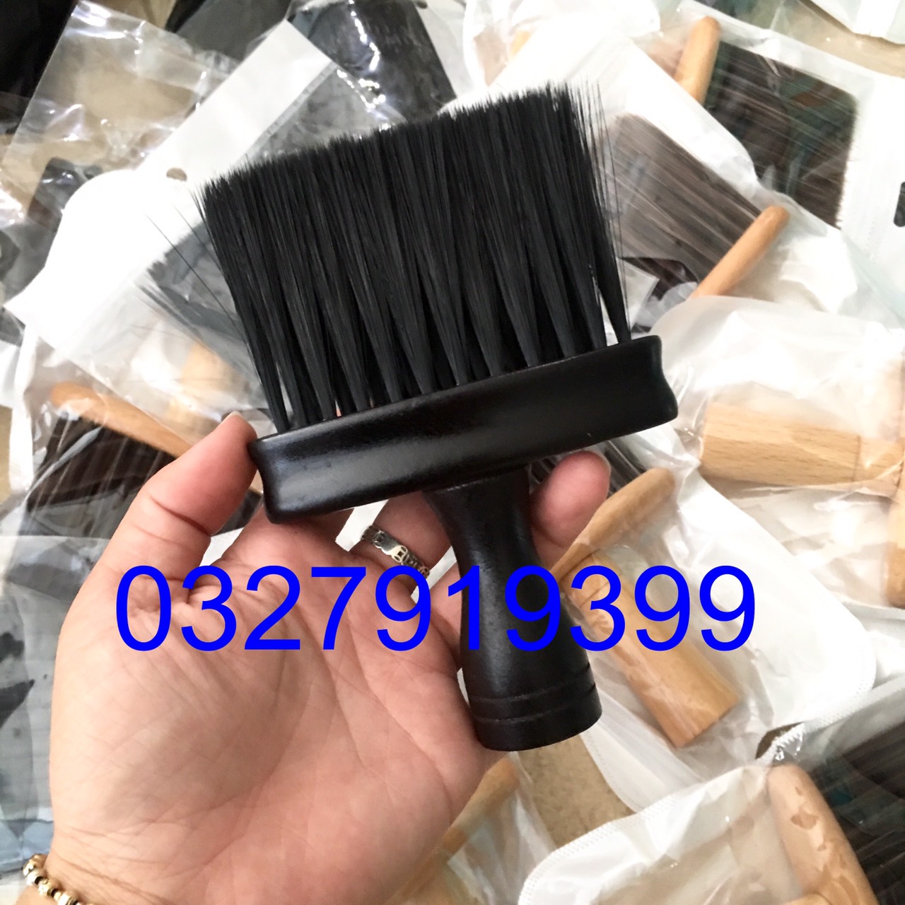 Chổi phủi tóc chuyên dụng Barber K30