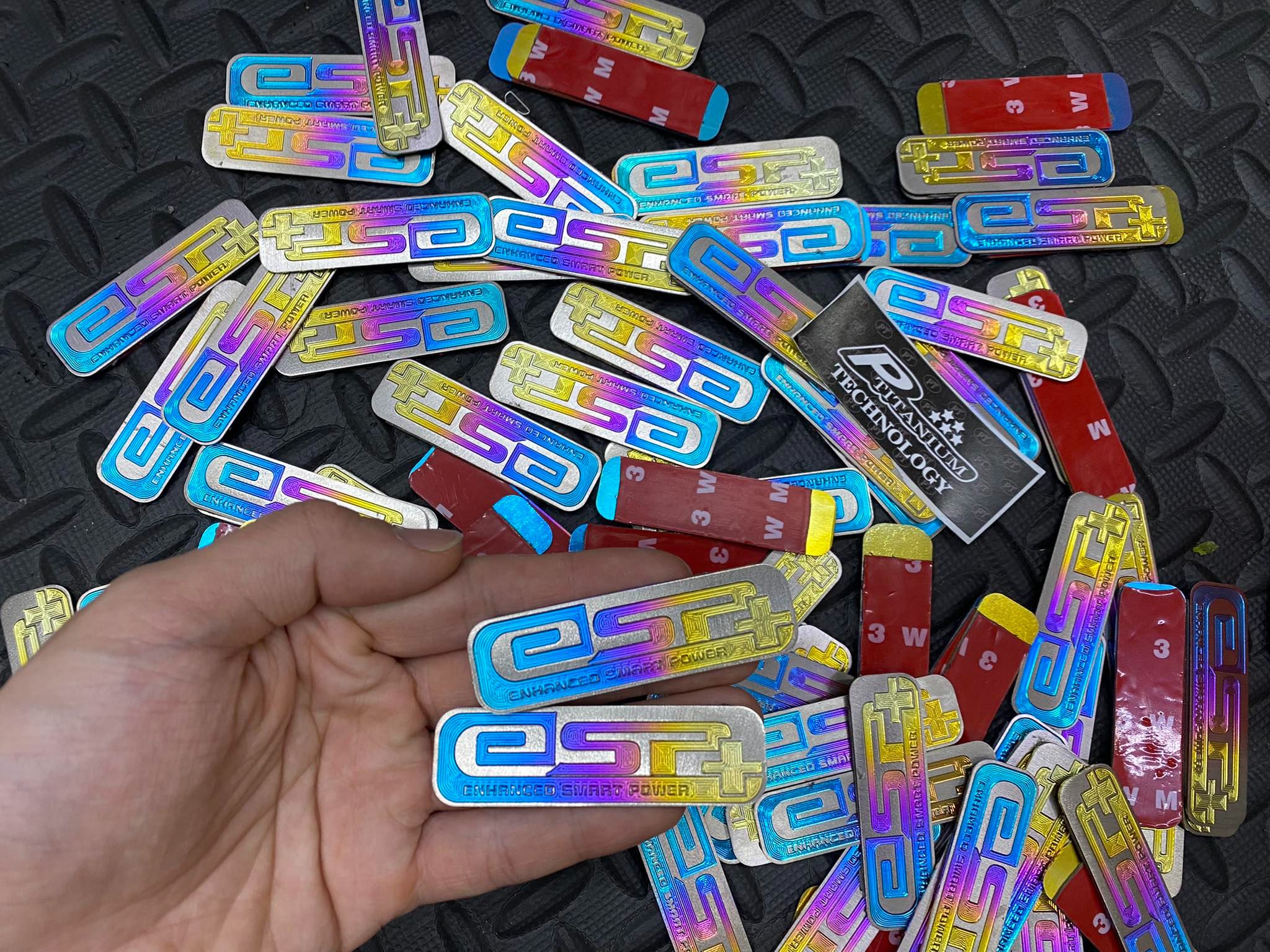 Tem ESP Titan logo esp esp+ titanium titan dán bô e có sẵn keo dán 3m