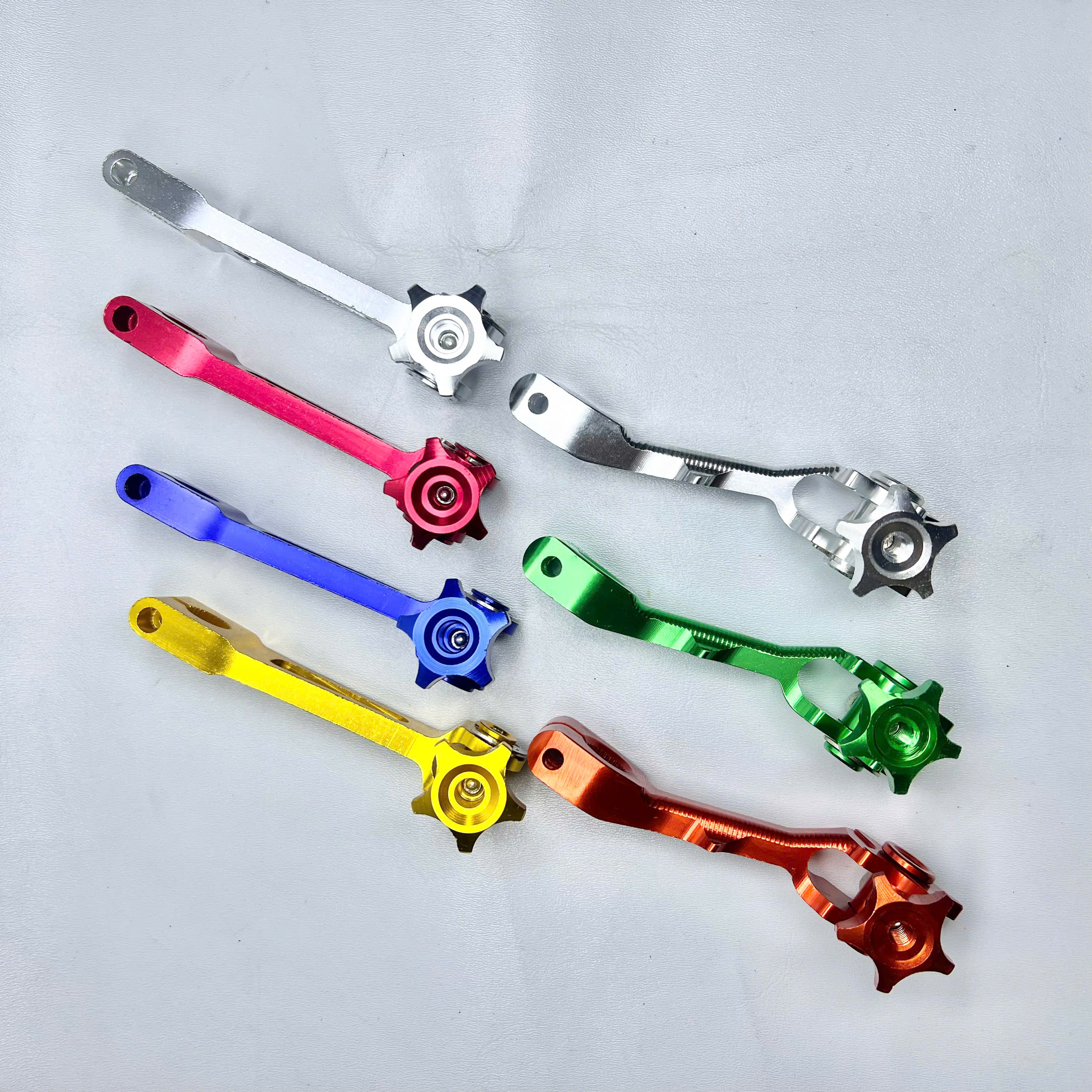 Bas Thắng trước (Càng Thắng) Nhôm Mẫu Trusty