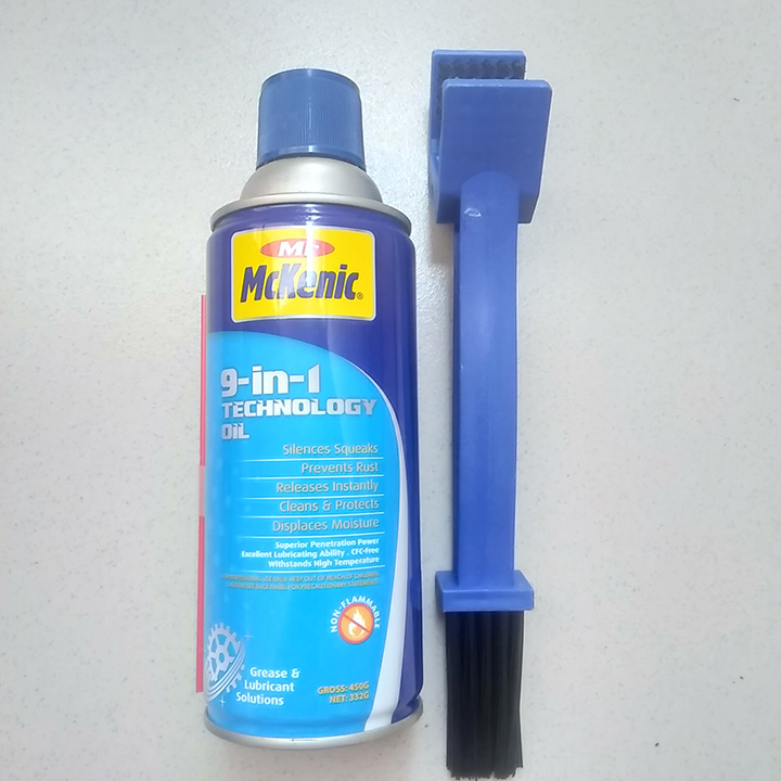 DẦU RỬA SÊN Mr McKENIC 450ml VÀ CÂY CHÀ SÊN