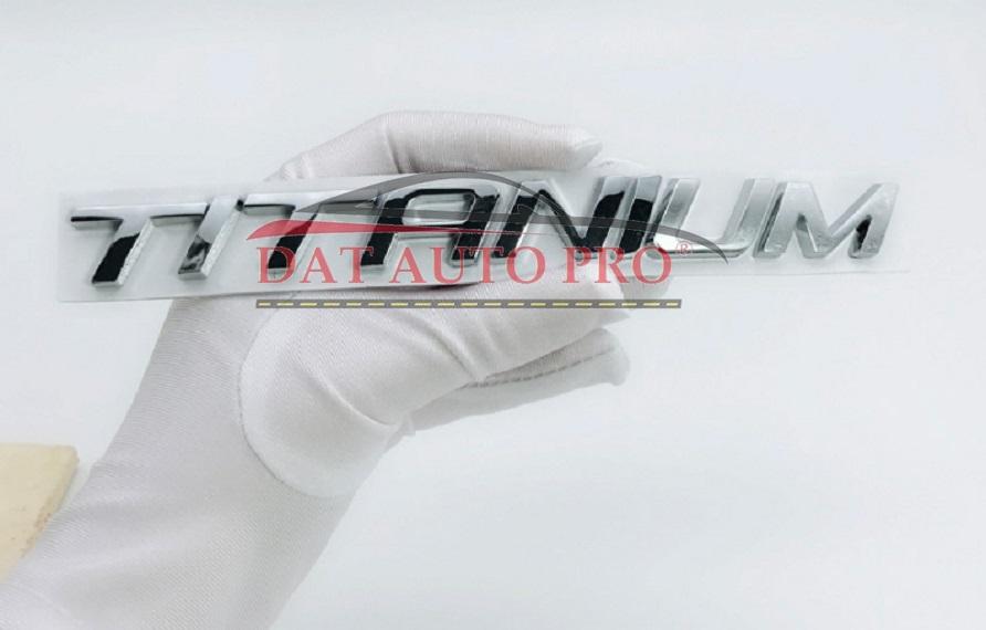 Tem 3D KIM LOẠI TITANIUM trang trí xe oto.