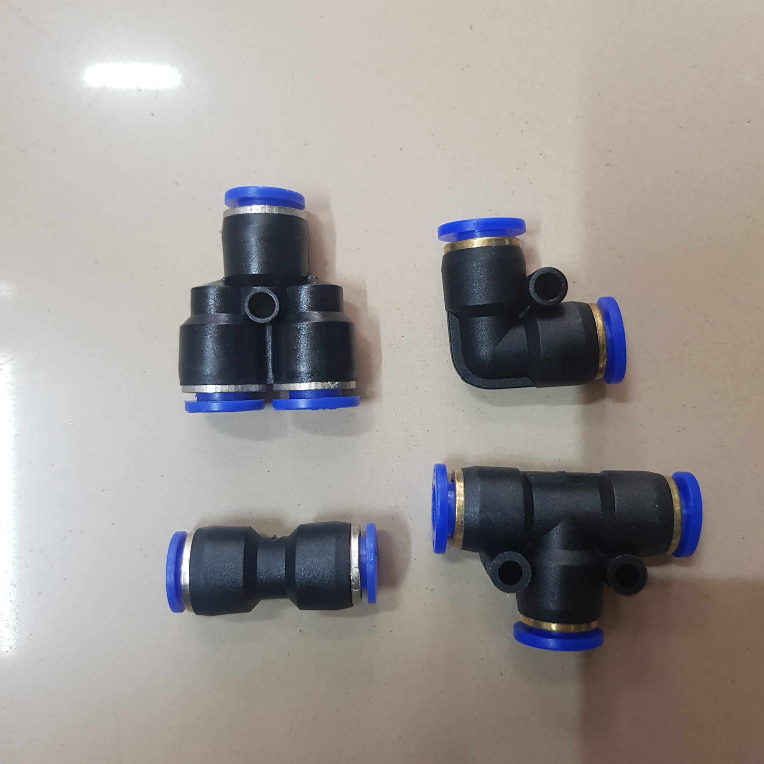 COMBO PHỤ KIỆN ỐNG NƯỚC T- CO - ĐẾ - NỐI - BIẾN (8 LI)