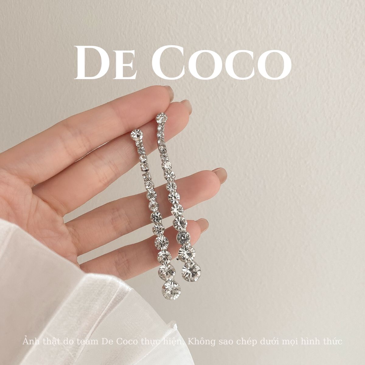 Khuyên tai đá dài De Coco