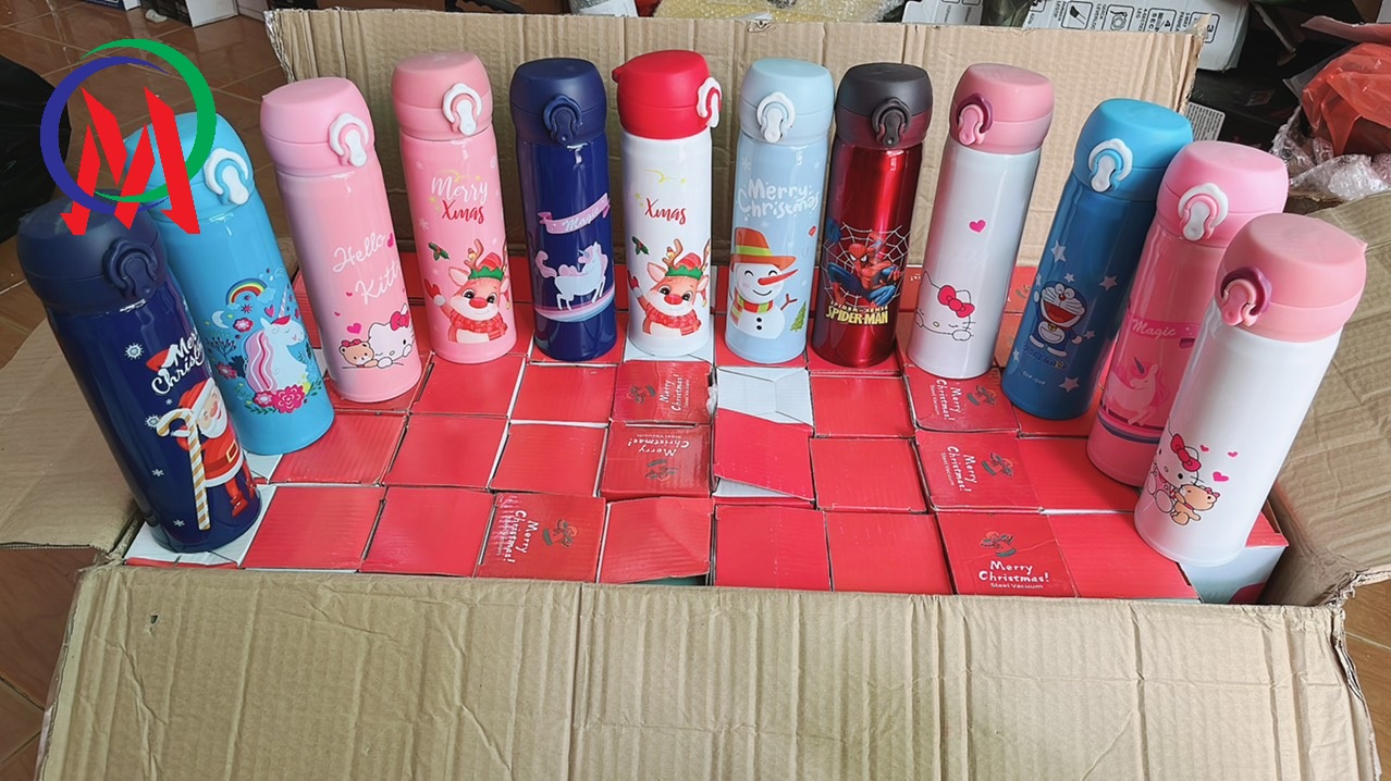 [HCM]Bình nước giữ nhiệt hoạt hình nút bấm 500ml