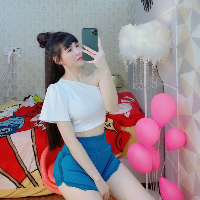 CROPTOP ÁO MỘT BÊN TAY NGẮN HOT ÁO HỞ VAI FORM 45KG ÁO KIỂU CROPTOP ÁO KIỂU VẢI THUN ĐẸP