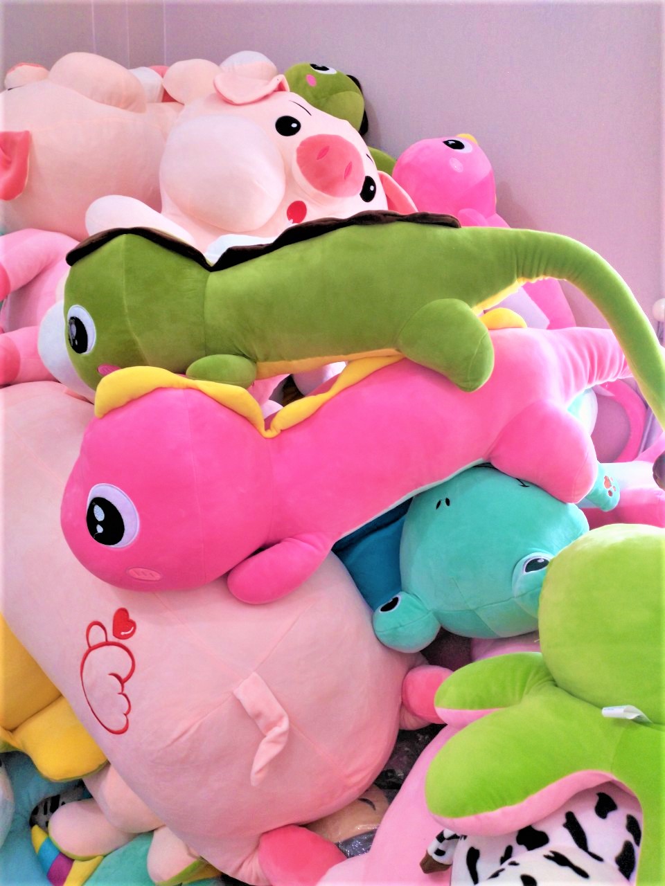 Gối Ôm Gấu Bông Khủng Long Mắt Lồi Cute Vải Nhung Co Dãn 4 Chiều Hàng Cao Cấp - giá xưởng - gấu bông nhồi gòn bi trắng sạch không tạp chất - gaubong268