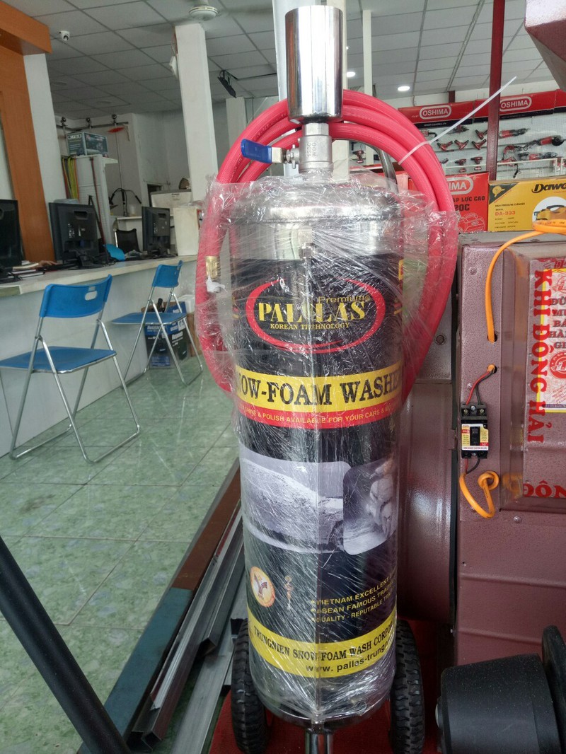 Bình rửa xe bọt tuyết Pallas 20 lít