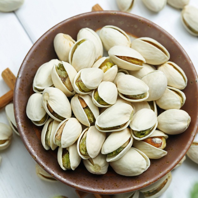 Hạt dẻ cười nguyên vỏ 100gr