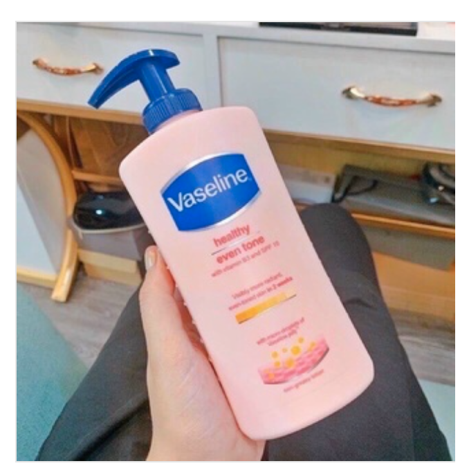 Dưỡng thể chống nắng Vaseline 400ml