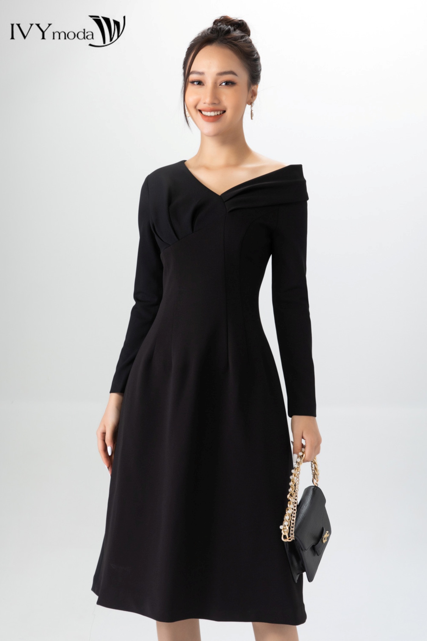 Đầm thun lệch vai IVY moda MS 39B9097