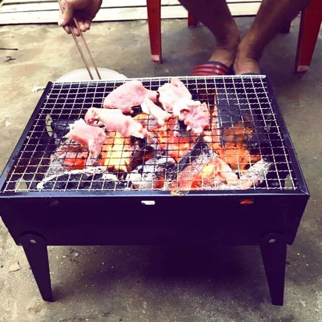 BẾP NƯỚNG THAN HOA VUÔNG CAO CẤP