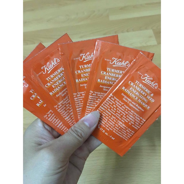 Sample gói Mặt nạ Nghệ KIEHL'S Tumeric & Cranberry Sáng Da Mờ Thâm