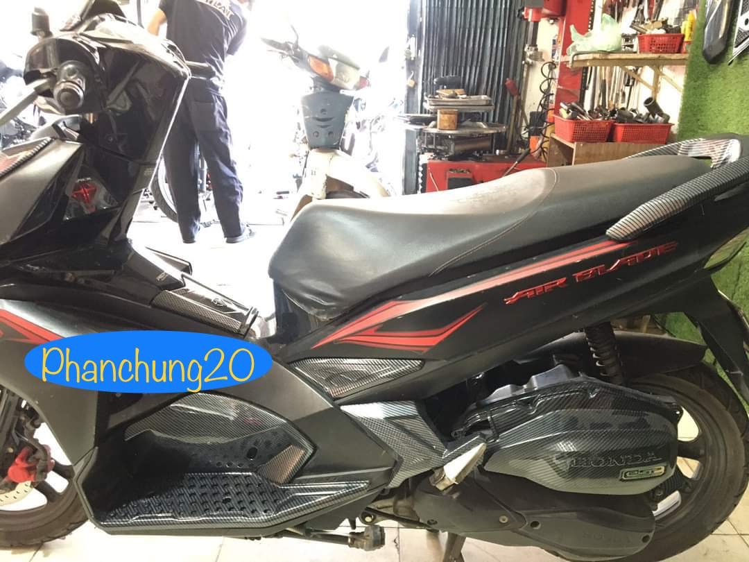 ỐP BẦU E ( ỐP LỌC GIÓ ) DÙNG CHO XE XE AB 2016 2017 2018 2019 CACBON