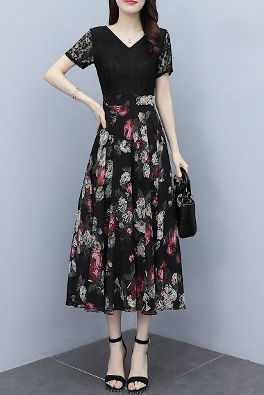 [HCM]ĐẦM VINTAGE CỔ V TAY REN