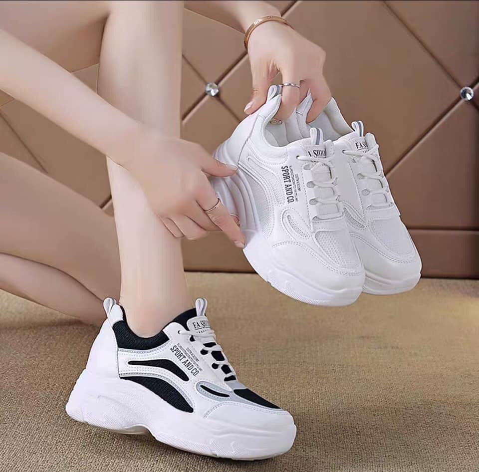 GIÀY THỂ THAO NỮ ĐỘN ĐẾ