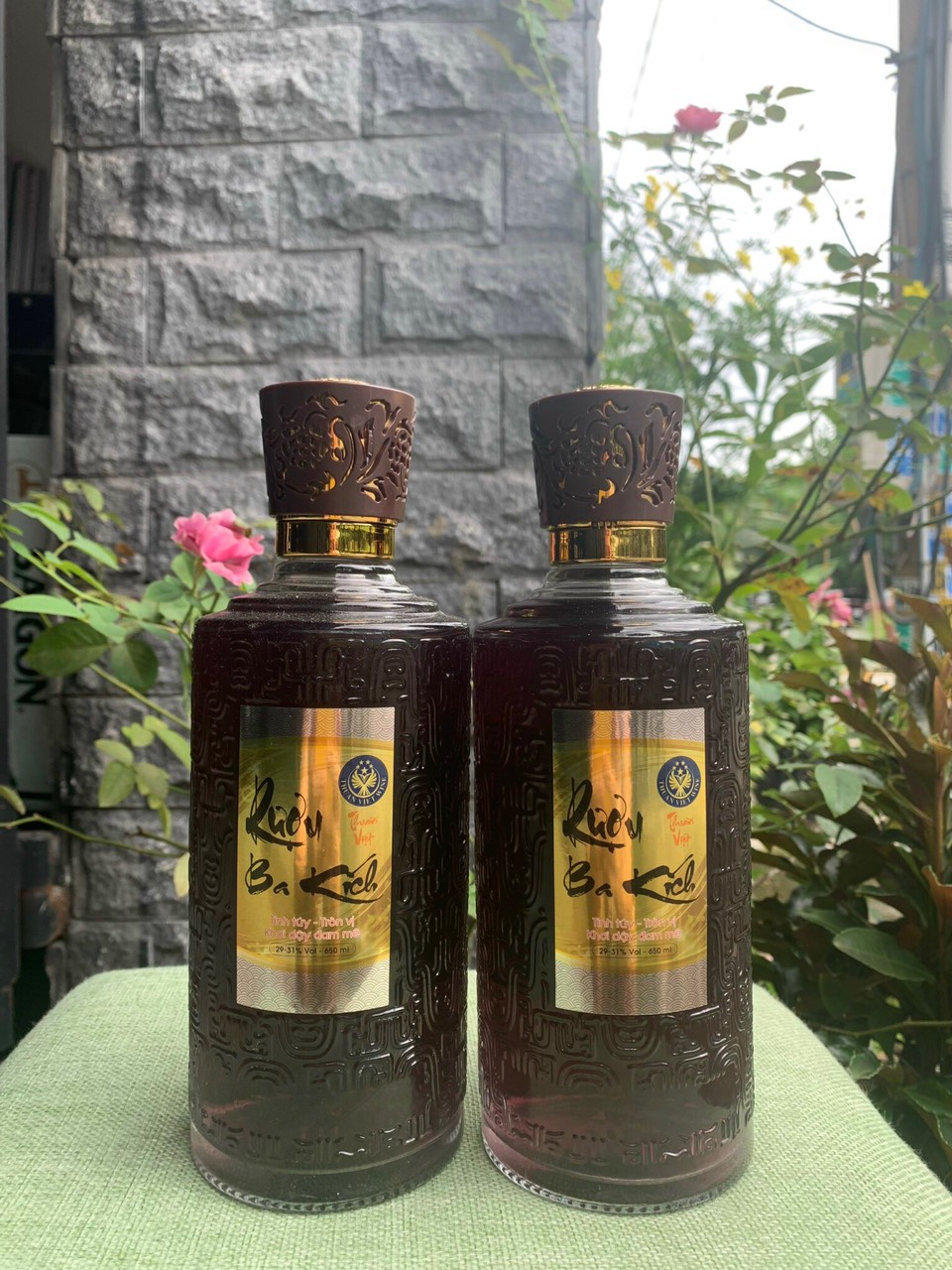 Rượu ba kích thuần việt