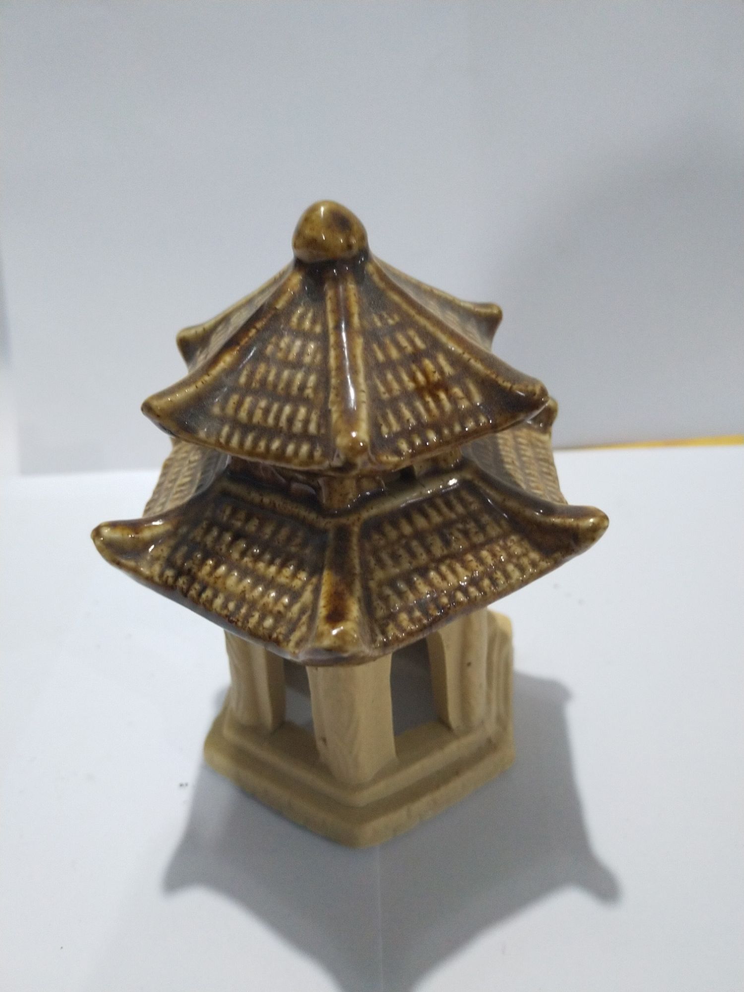 LẦU GIÓ GỐM SỨ TRANG TRÍ TIỂU CẢNH