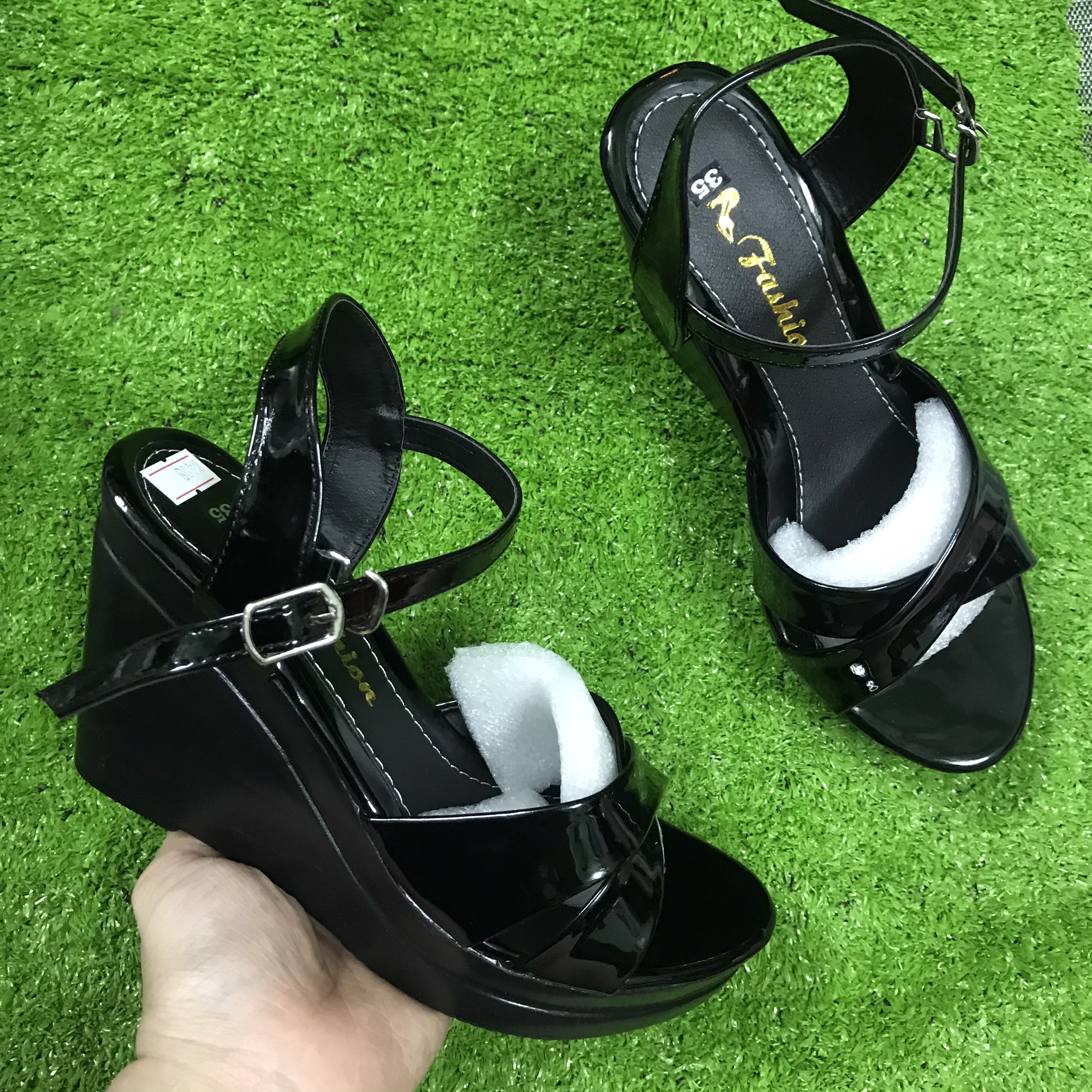 [HCM]Giày xuồng quai chéo 9p MS38