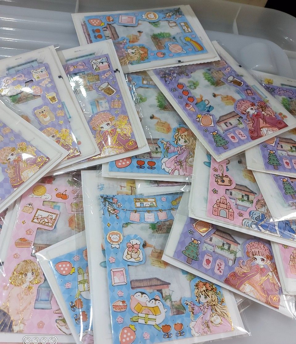 Set 12 Miếng sticker phong cách ANIME Nhật Bản