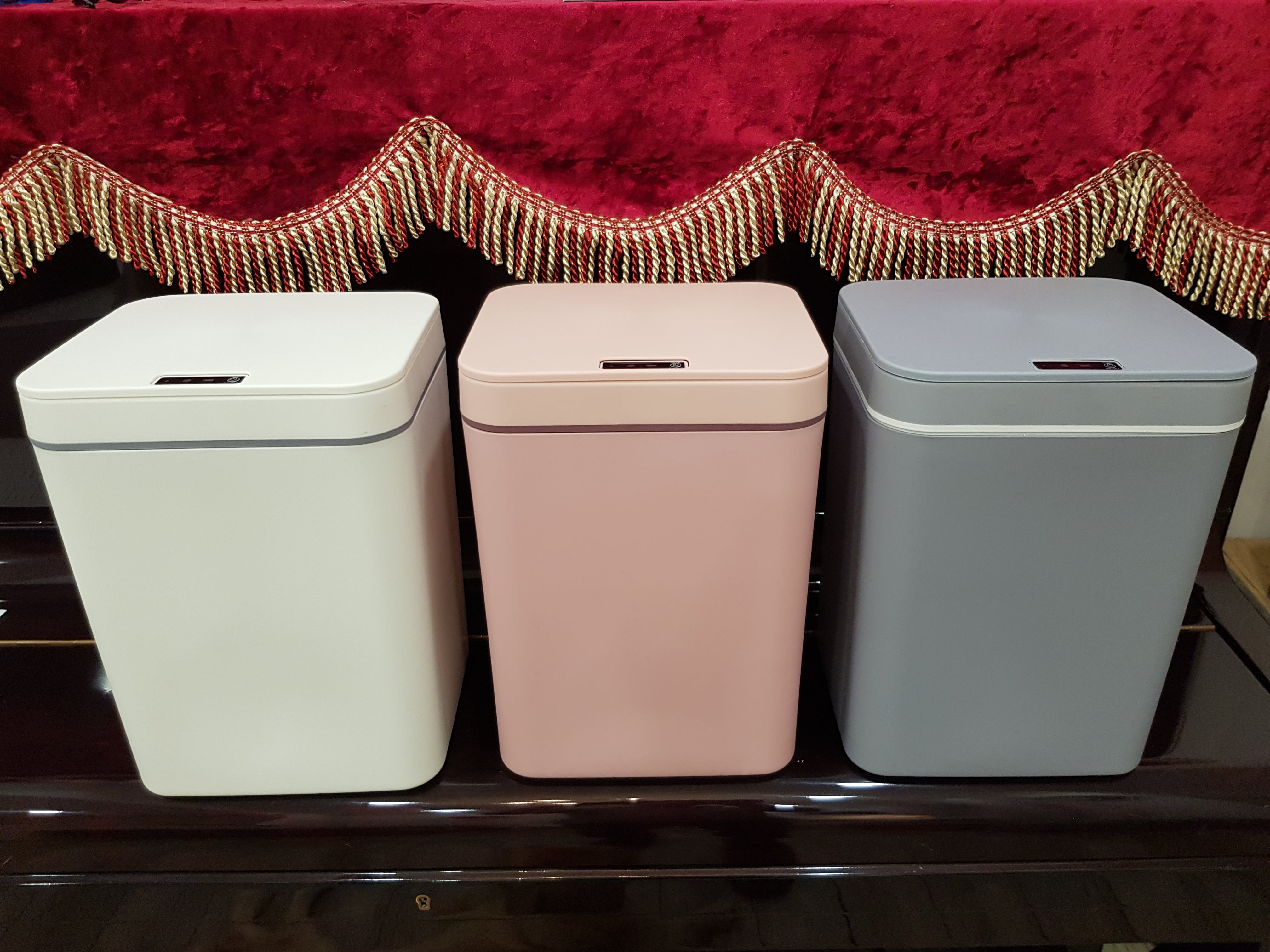 Thùng Rác Cảm Ứng Thông Minh 16l