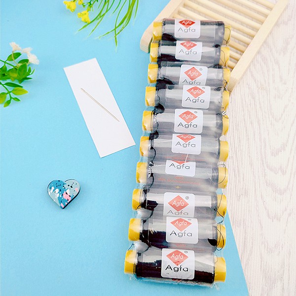 [HCM]2 cuộn chỉ may đồ màu trắng và đen Agfa