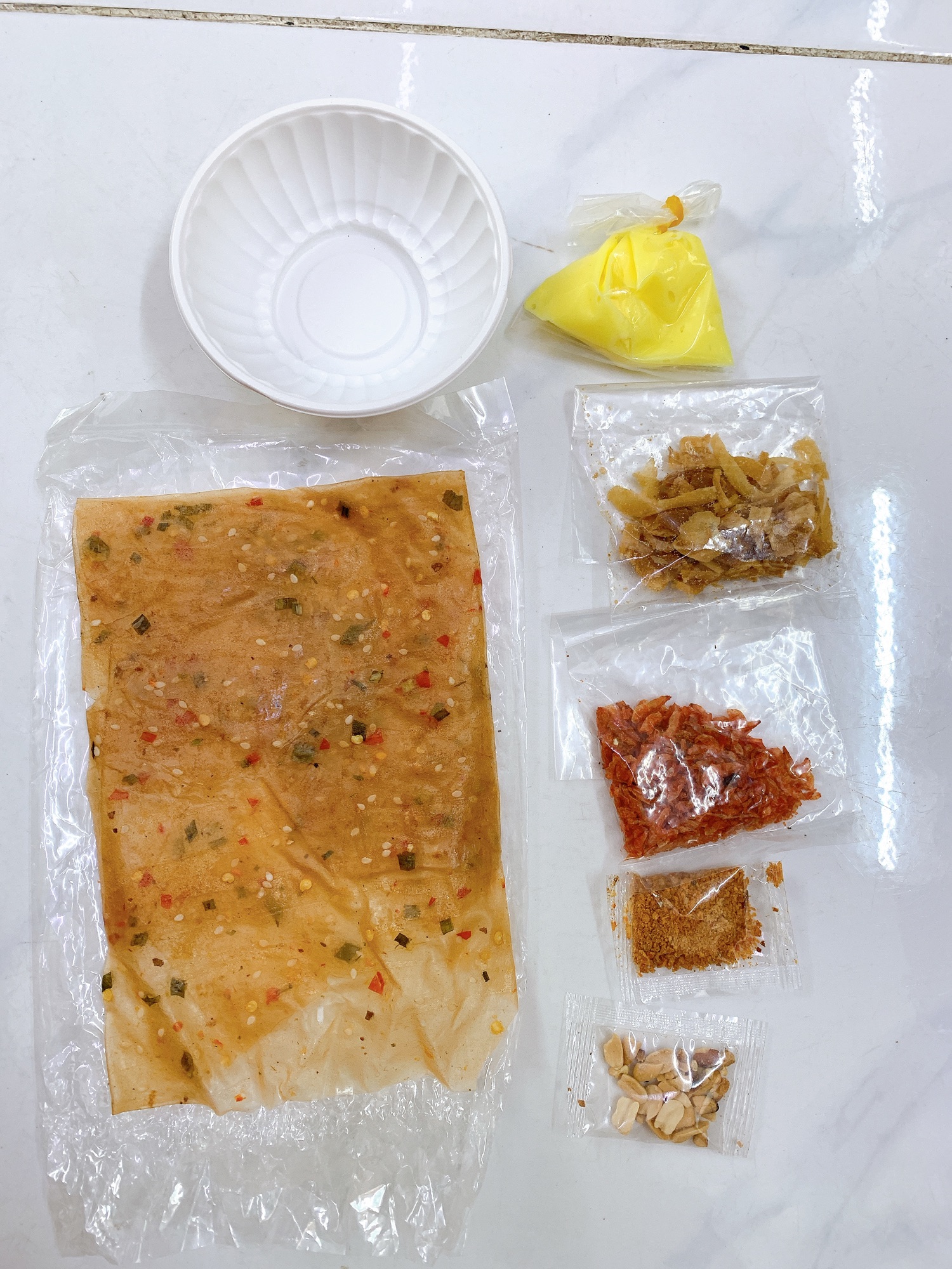 [HCM]10 bịch bánh tráng dẽo me bơ