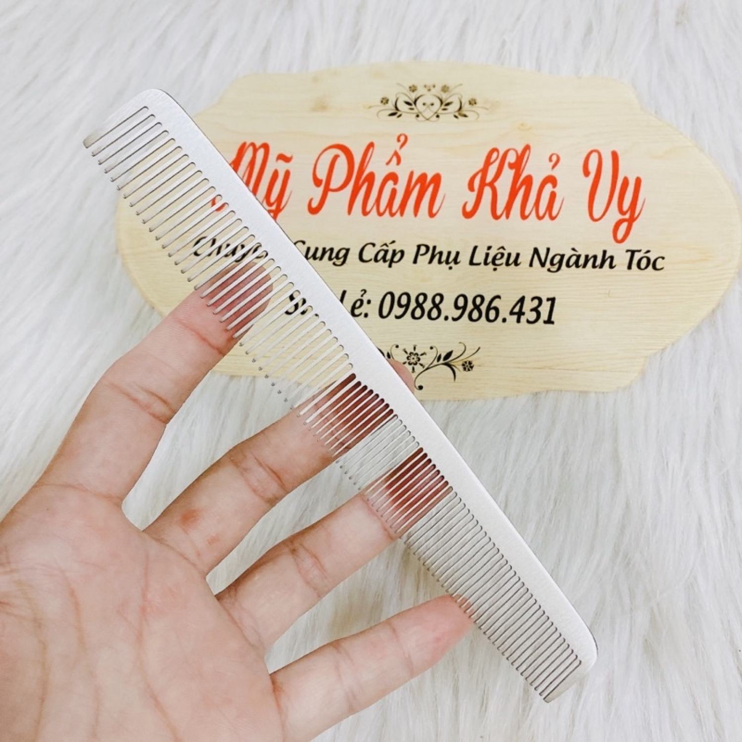 Lược thép cắt tóc nam nữ cao cấp, lược thép không gỉ cắt cực bám chuẩn barber