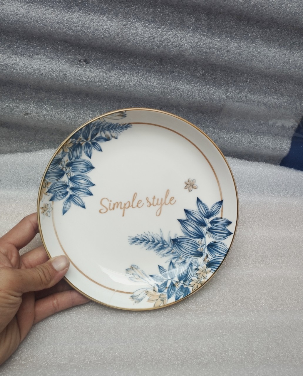 Dĩa sứ hoa văn 4d mẫu simple 20cm , dĩa lót chén 15cm