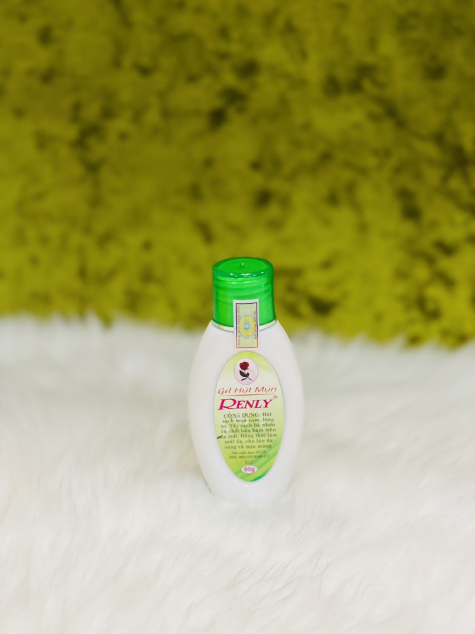 Gel Hút Mụn Renly 60gr – Lột là sạch