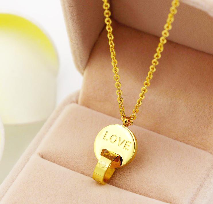 Dây Chuyền Love Titan Không Đen TT 0084