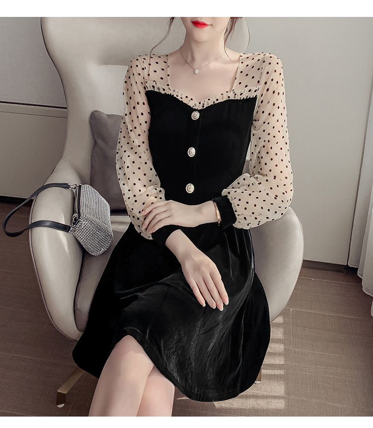 Đầm xòe - Đầm nhung phối tay chấm bi