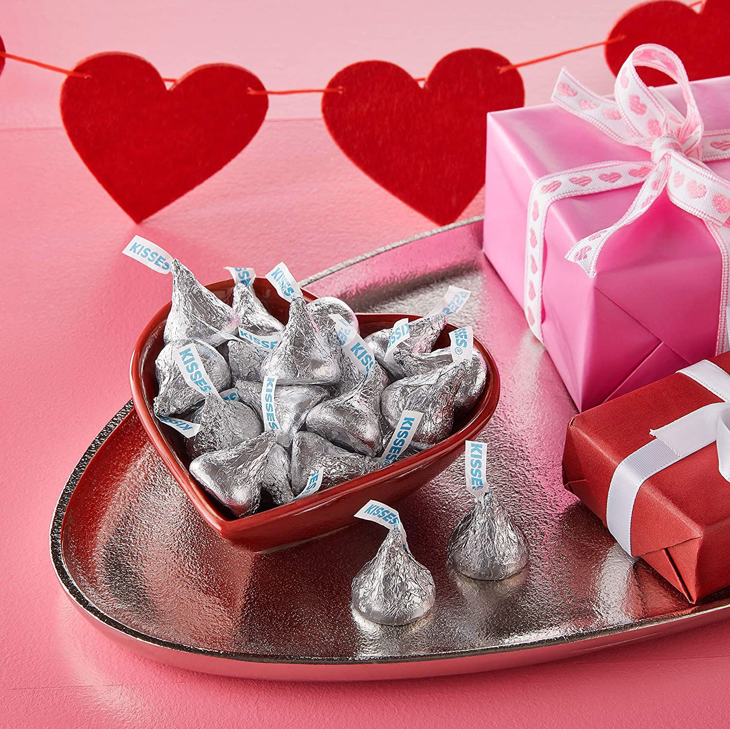 Hershey kisses milk chocolate-American chocolate