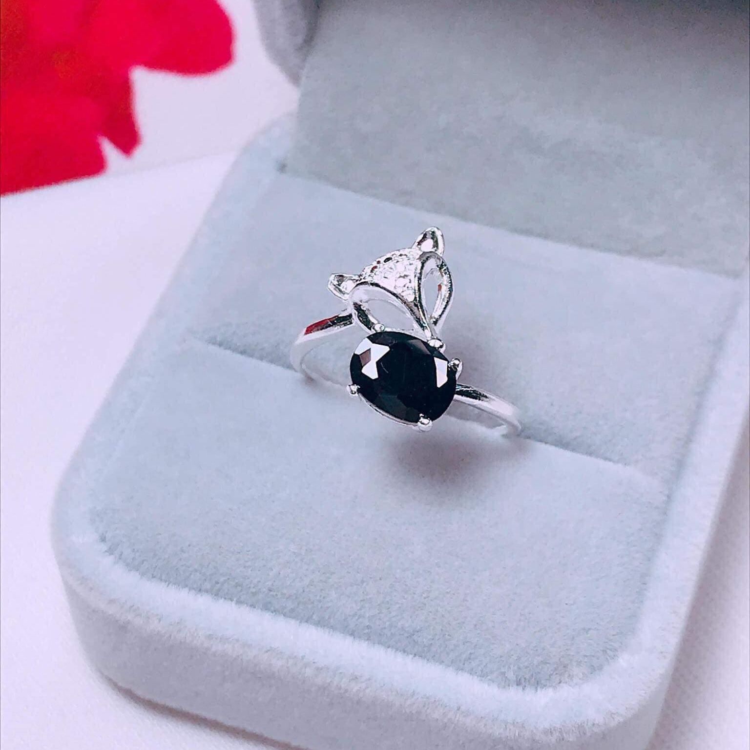 Nhẫn Hồ ly Bạc nữ