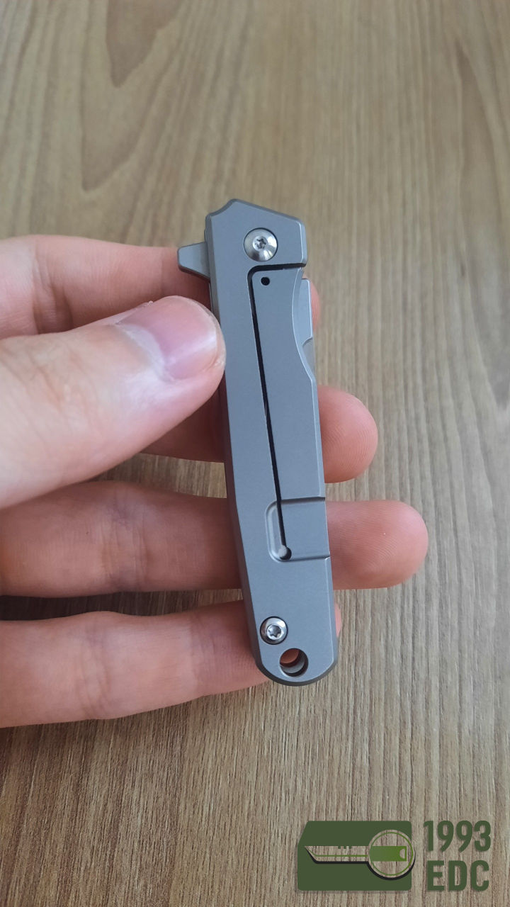Dao móc khóa cán titan bản trơn