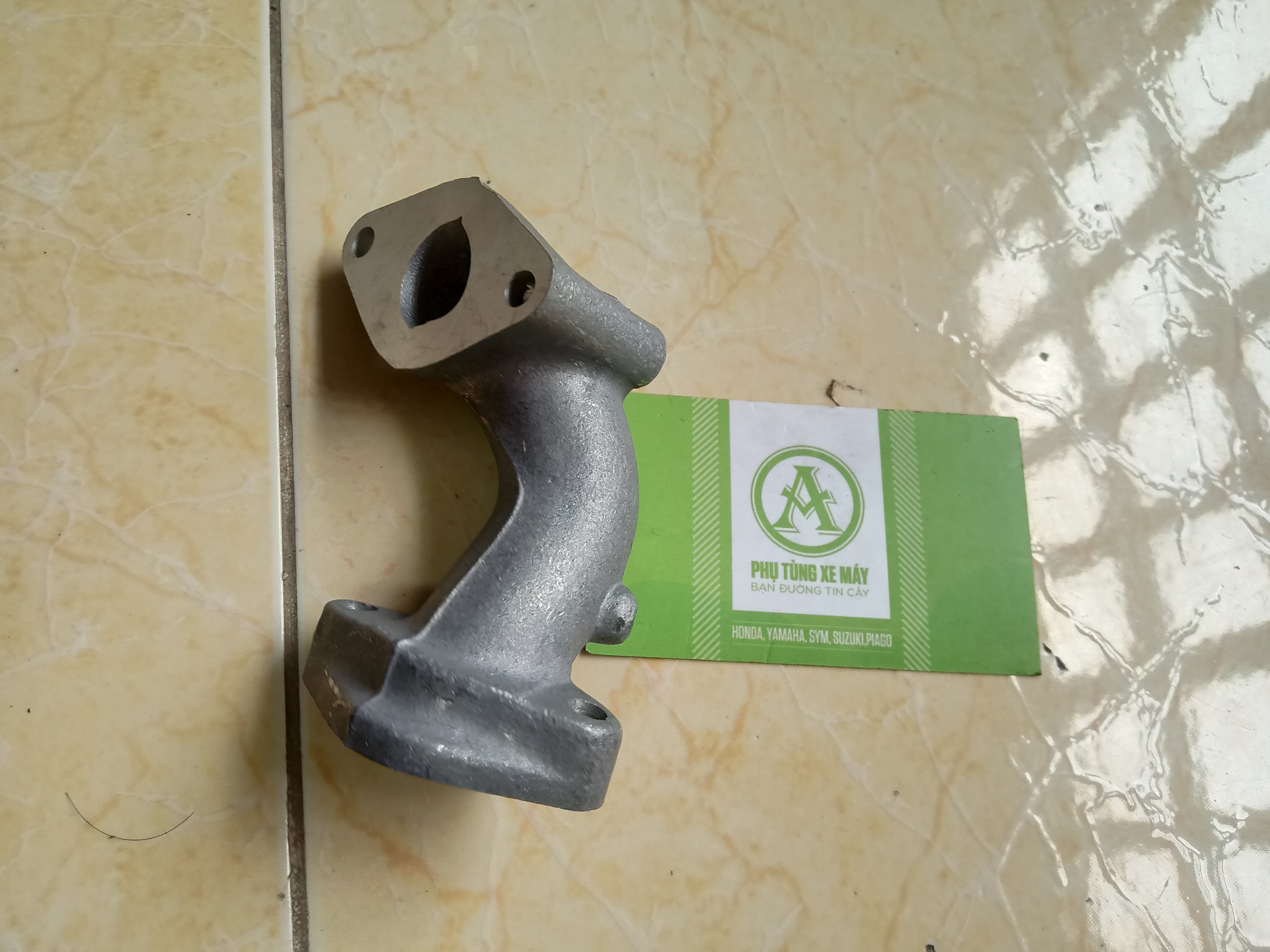 Co xăng cổ xéo xe máy RS