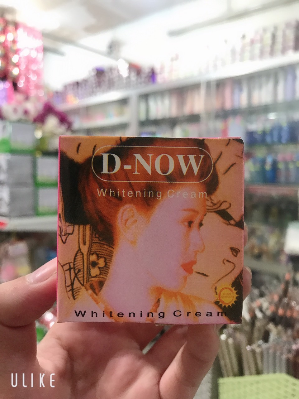 Kem d-now dưỡng trắng da 4,5g/ 1 hủ